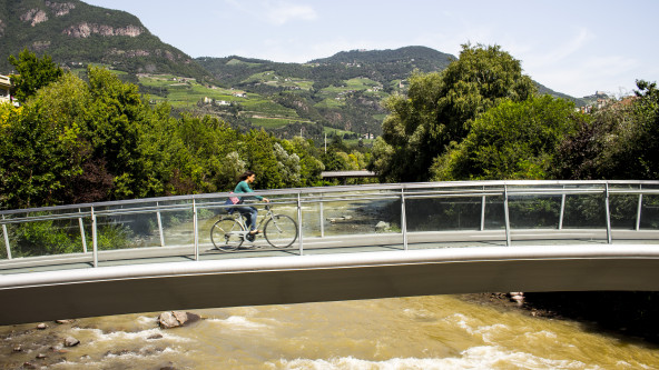 Fahrradbrücke Museion