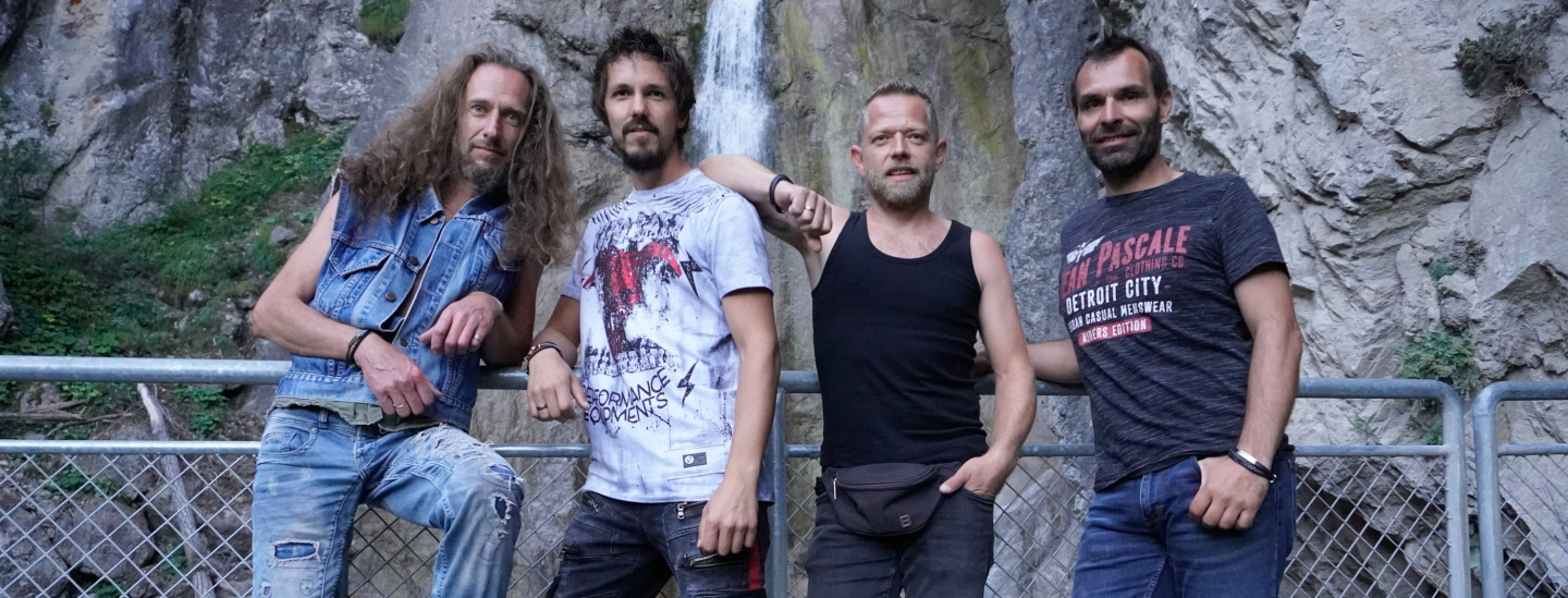 Kommt zum ersten Mal nach Südtirol: Die Lienzer Heavy Metal-Band Inner Enemy.