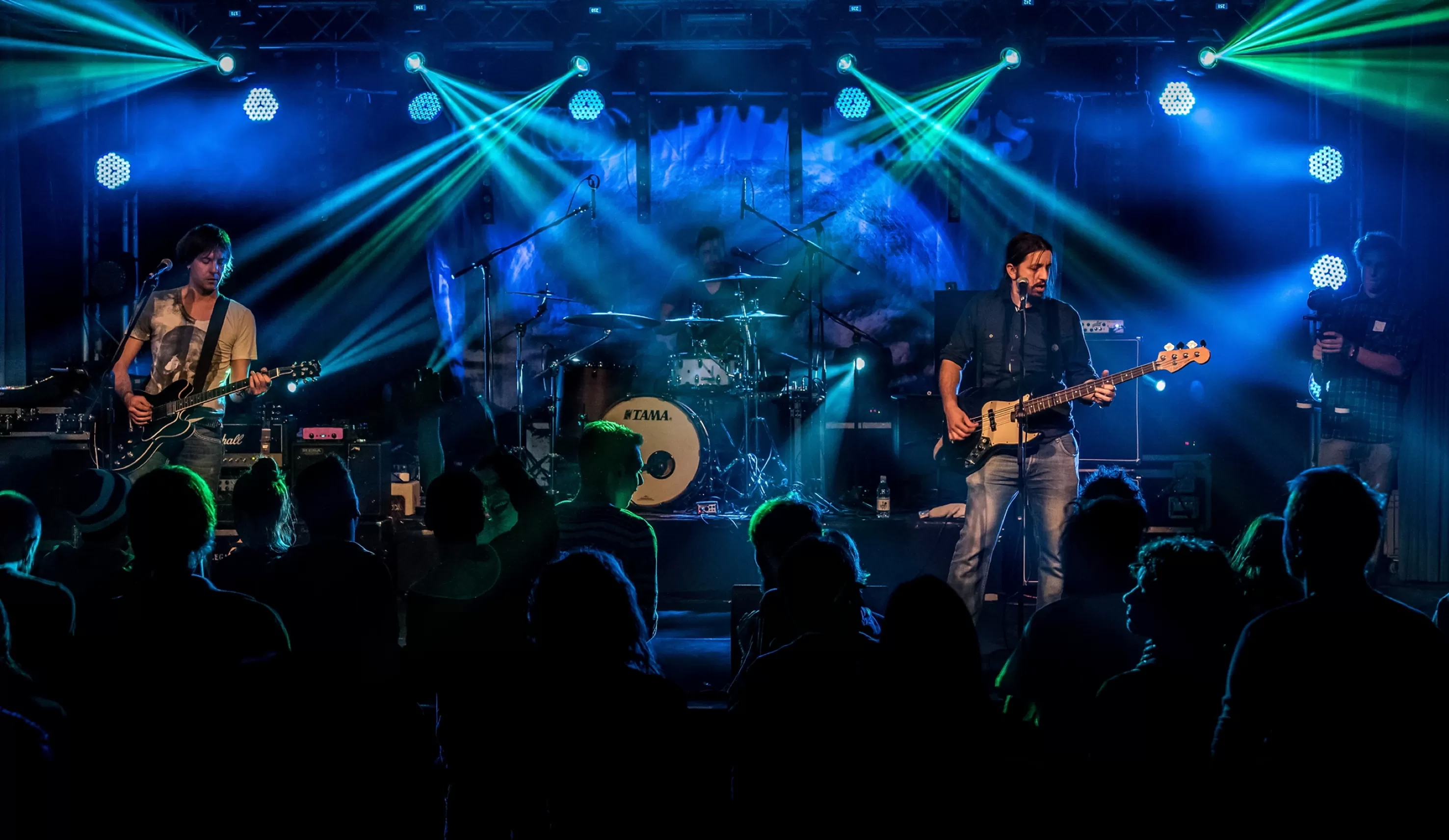 Sie kennen die Bühne von Steinegg schon von früheren Gigs: Jam'son, eine routinierte Party-Band zum Abschluss des diesjährigen „Steinegg Live“.