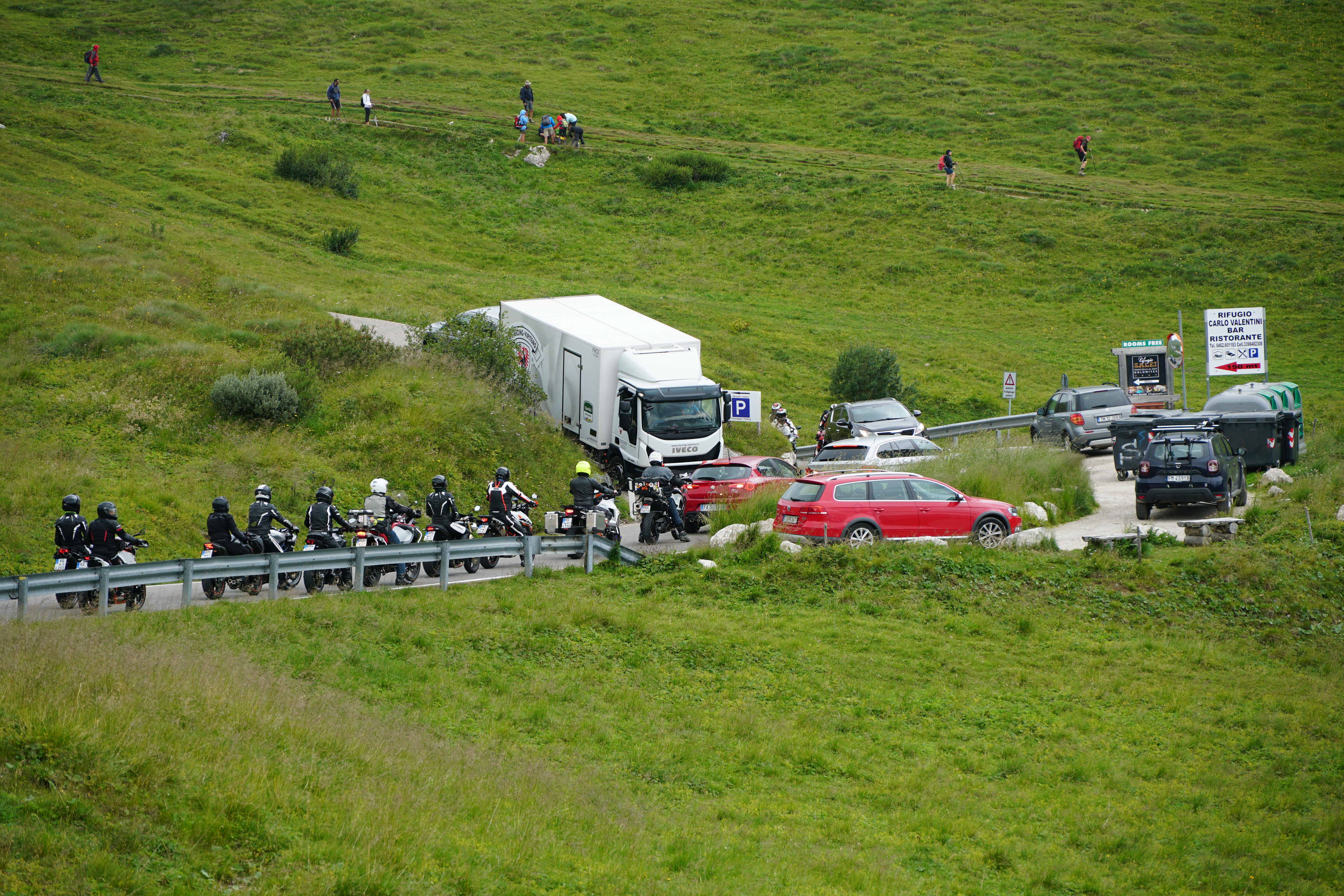 verkehr_sellajoch.jpg