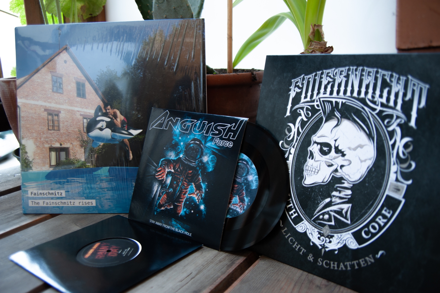 Vinyl, das im April 2021 erschienen ist.