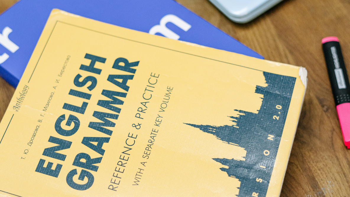 Englisch Inglese English