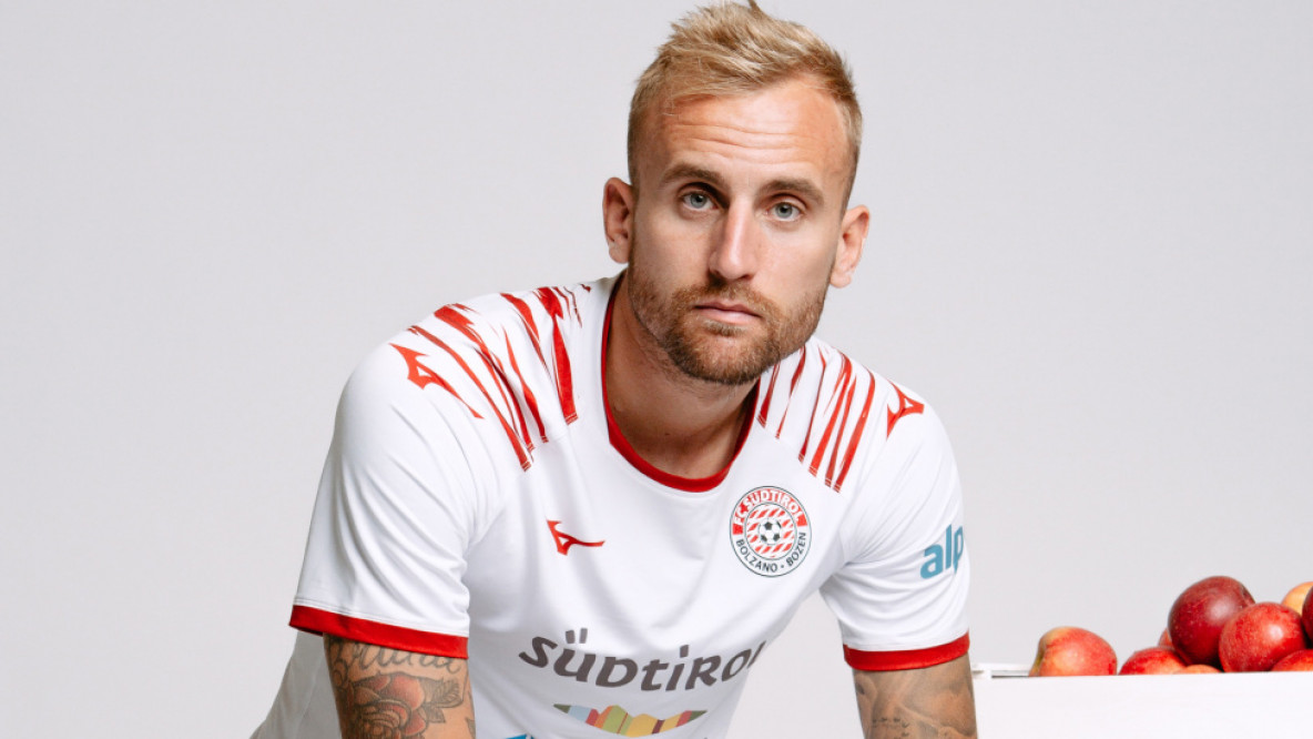 Fabian Tait im neuen Trikot des FC Südtirol