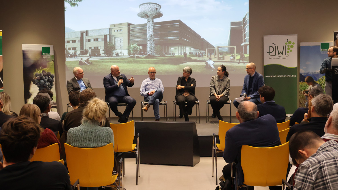 Die führenden PIWI Experten Europas waren beim Symposium zu Gast.