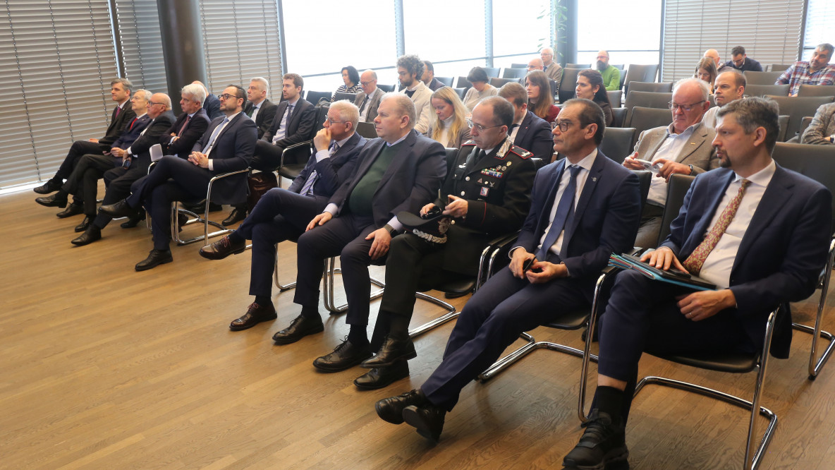 pubblico camera_di_commercio