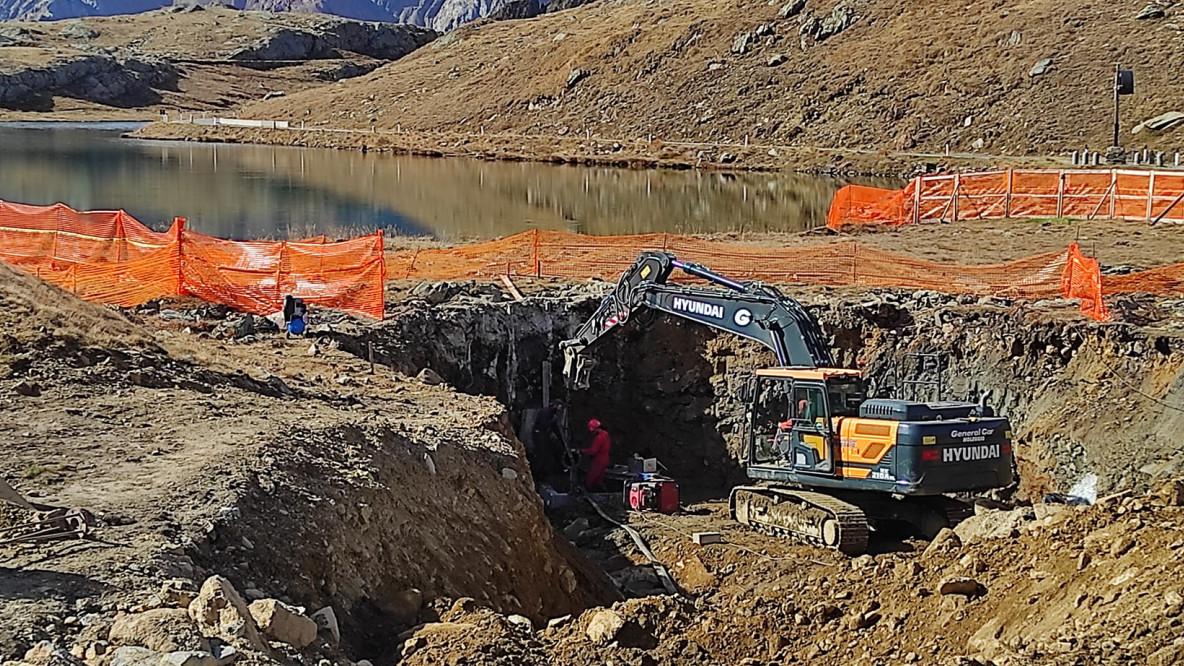 lago bianco valfurva