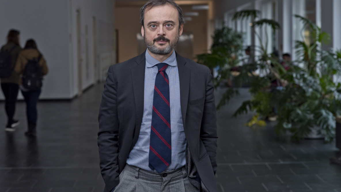 Il prof. Roberto Farneti, autore del libro "L'occhio della madre".
