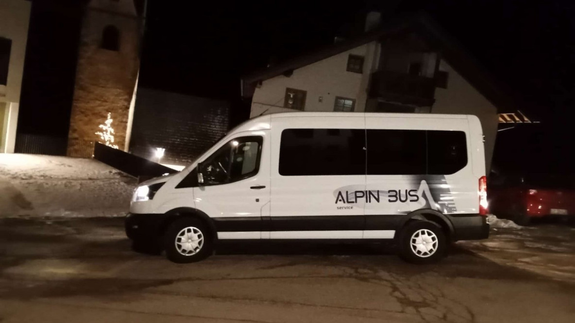 Alpin Bus