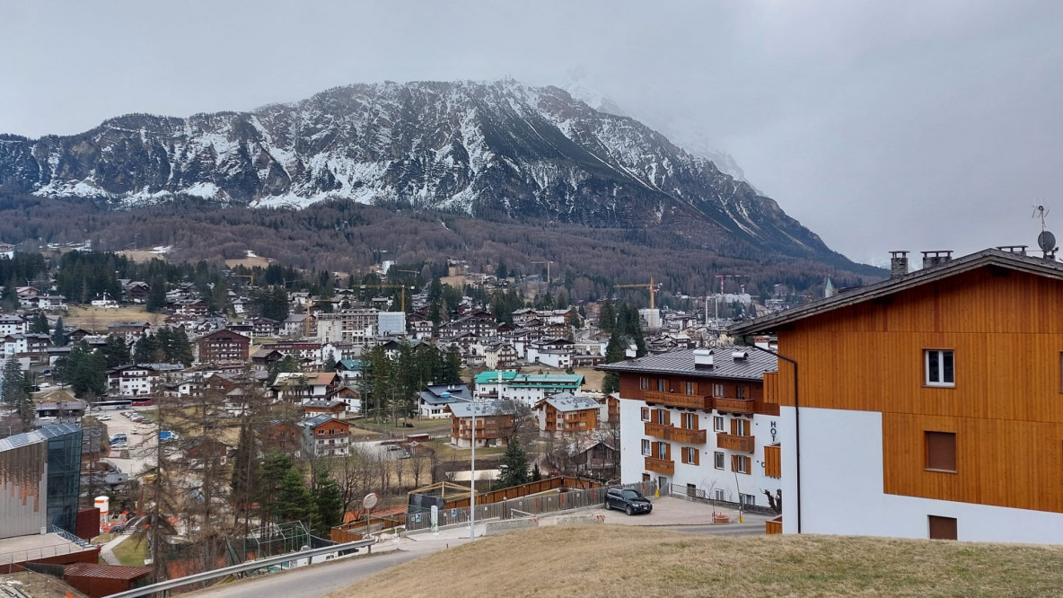 cortina dall'alto 