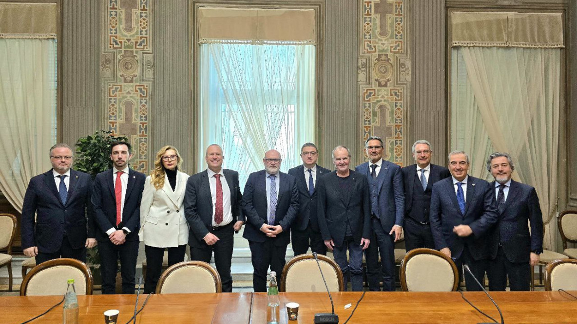 Autonomia calderoli kompatscher fugatti