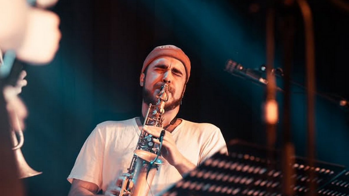 Maximilian Oberrauch, live 2024, Foto von Kuro Simon 
