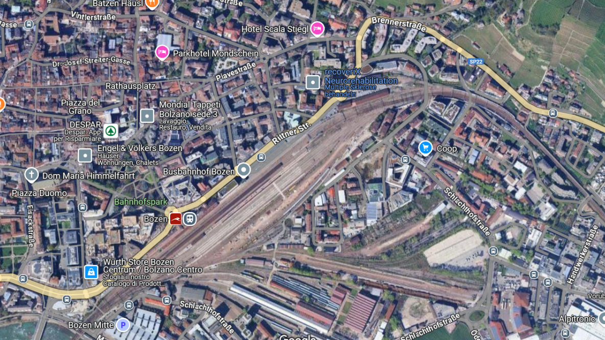 Bahnhofsareal Bozen google