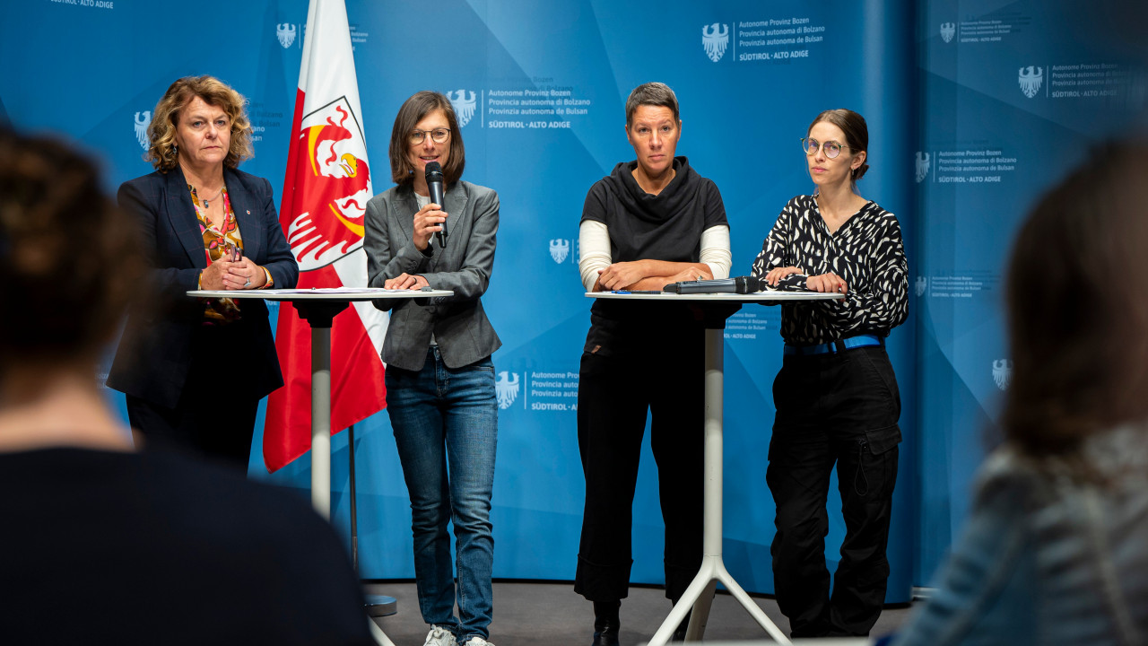Rosmarie Pamer, Julia Ganterer, Gundula Ludwig, Laura Volgger;