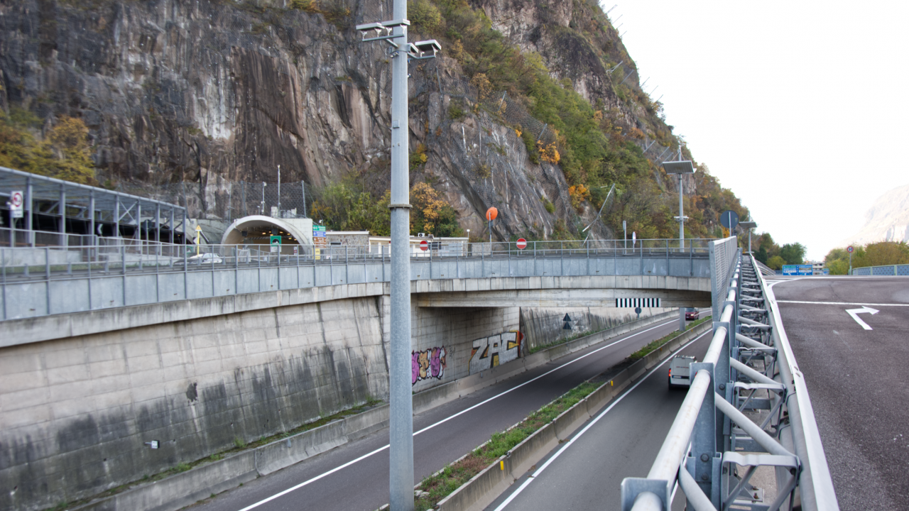 Zac (Bozen, Innsbrucker Straße Virgl Tunnel, 11.11.2025)