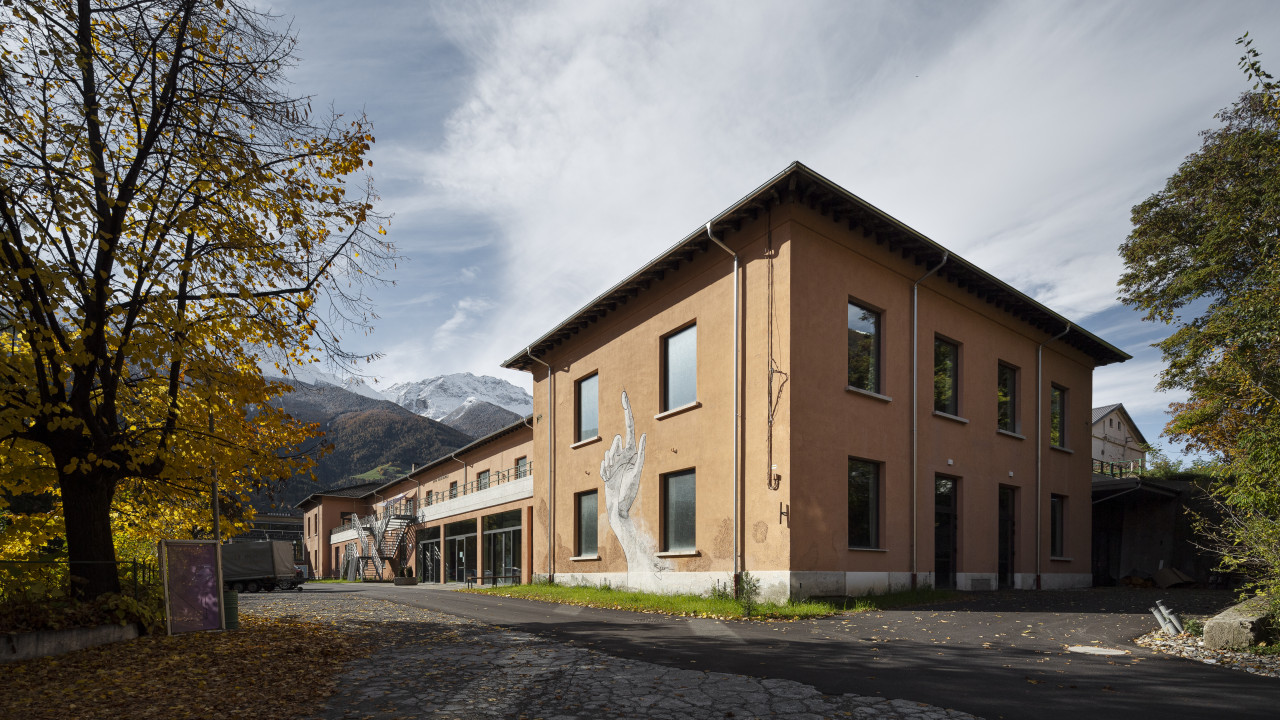 Die BASIS von außen