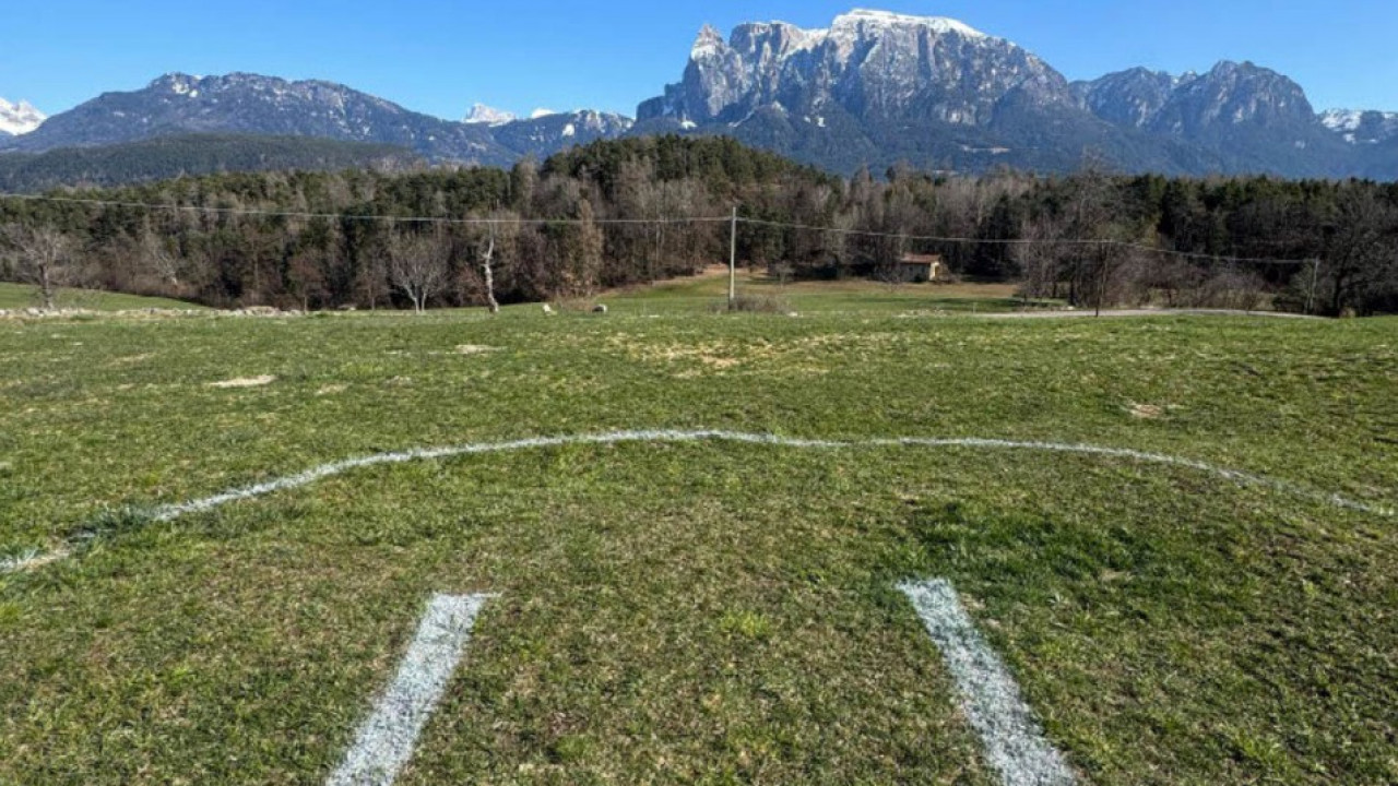 Helikopterlandeplatz Ritten, Lengstein
