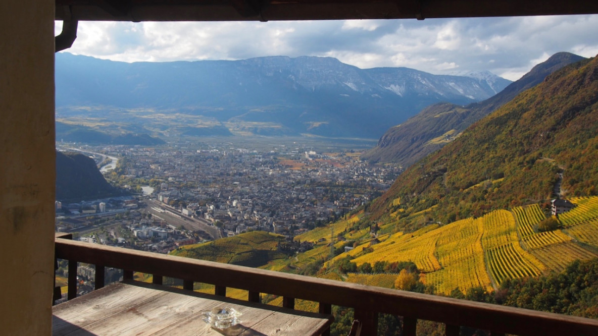 Die tolle Aussicht vom Balkon des Loosmann