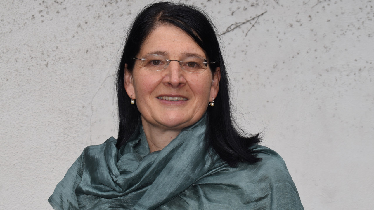 Paula Maria Ladstätter, garante, minori