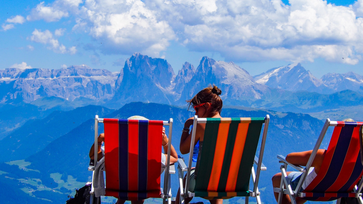 Dolomitenblick vor dem Hornhaus