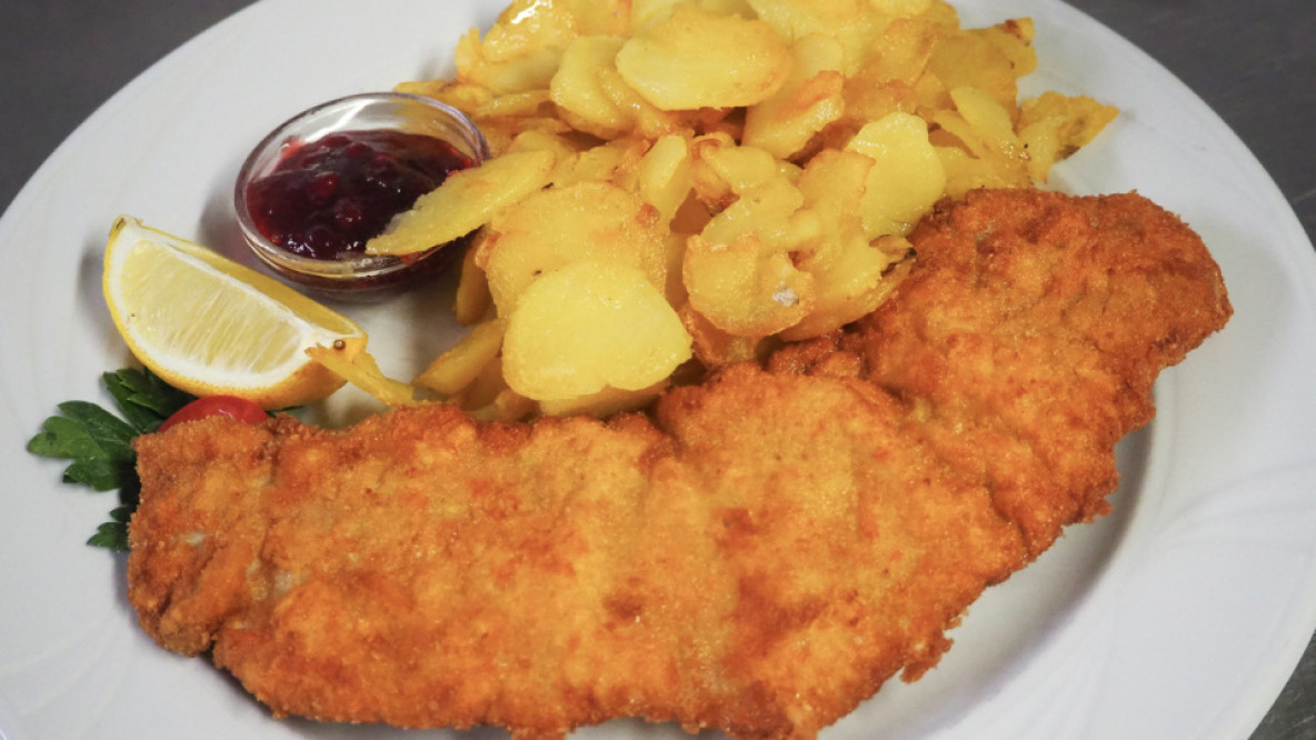 5-hausmannskost_wienerschnitzel.jpeg