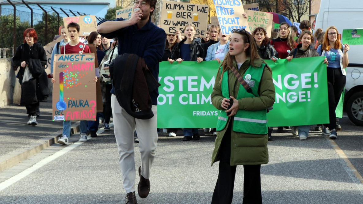 Zeno Oberkofler und Majda Brecelj bei einer der Demostrationen von Fridays for Future