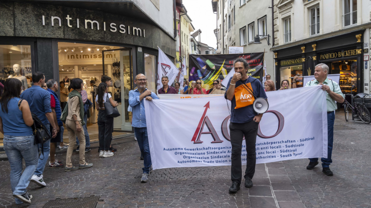 Manifestazione Ago Dipendenti pubblici intercomparto