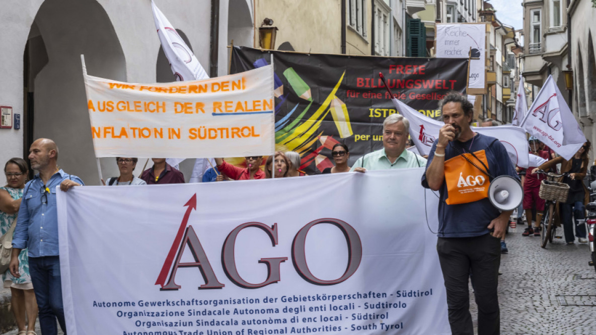 Manifestazione Ago Dipendenti pubblici intercomparto