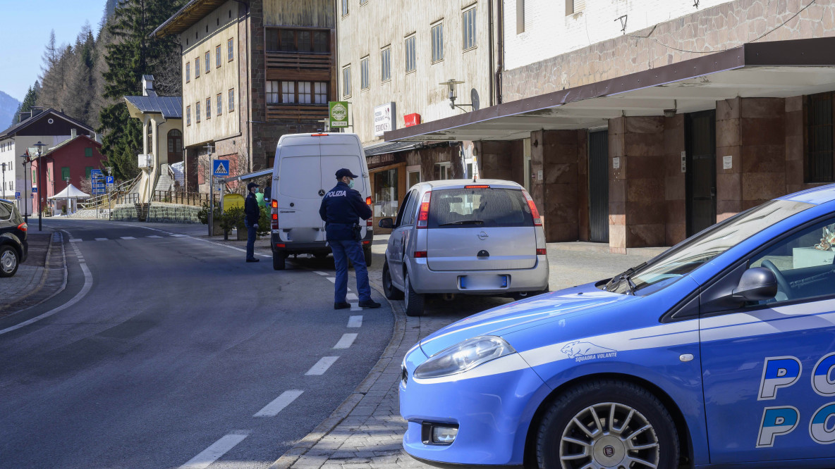 coronavirus, controlli, polizia