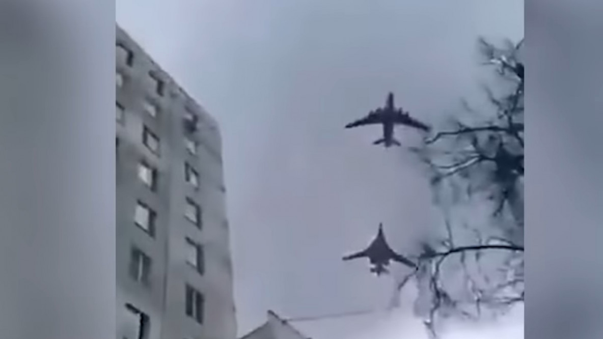aerei russi su Kiev