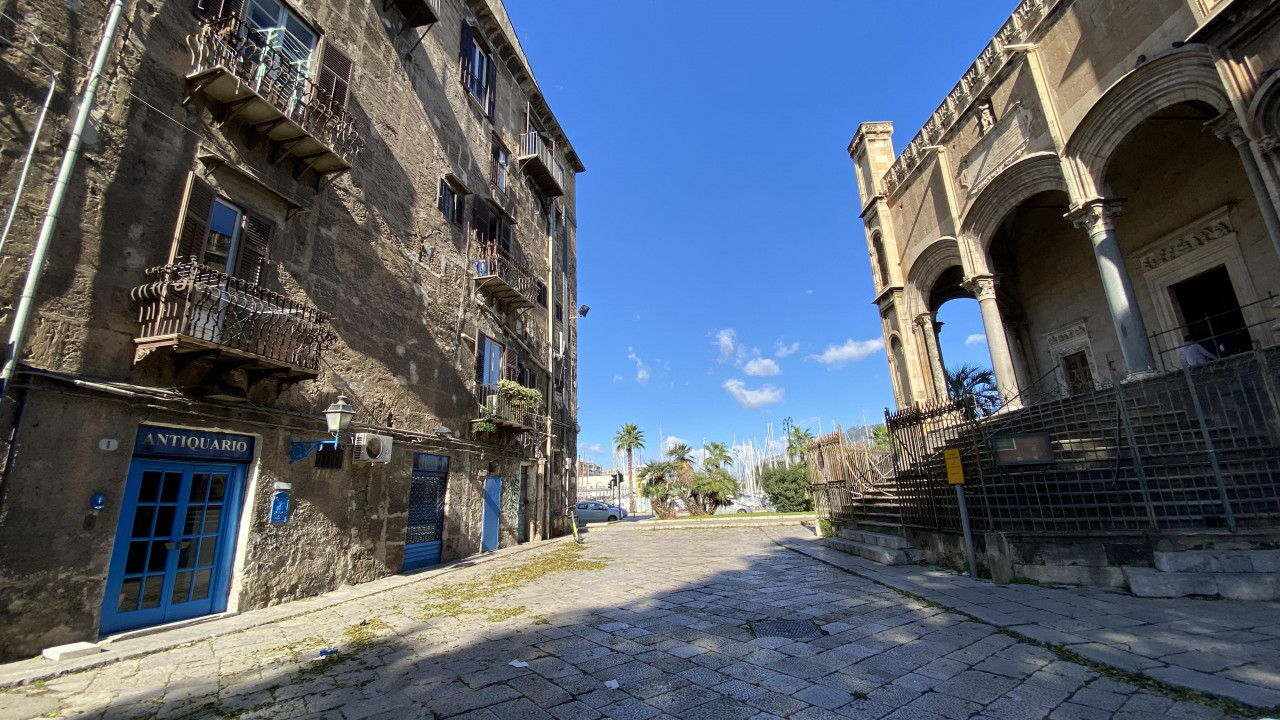 Palermo, Piazzetta delle Dogane