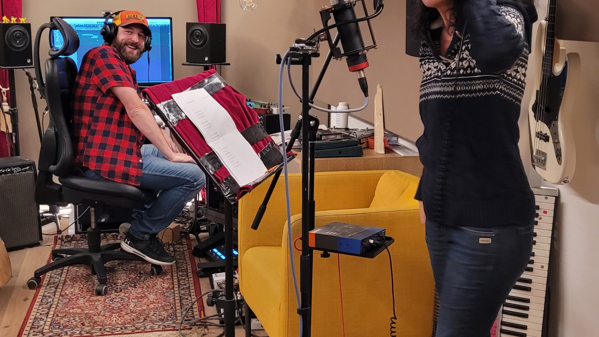 Barbara Zanetti und Christ Kaufmann im Studio (2)