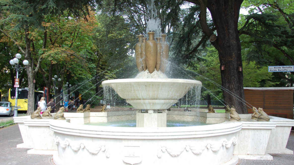 Bahnhofsbrunnen Bozen, Ignaz Gabloner