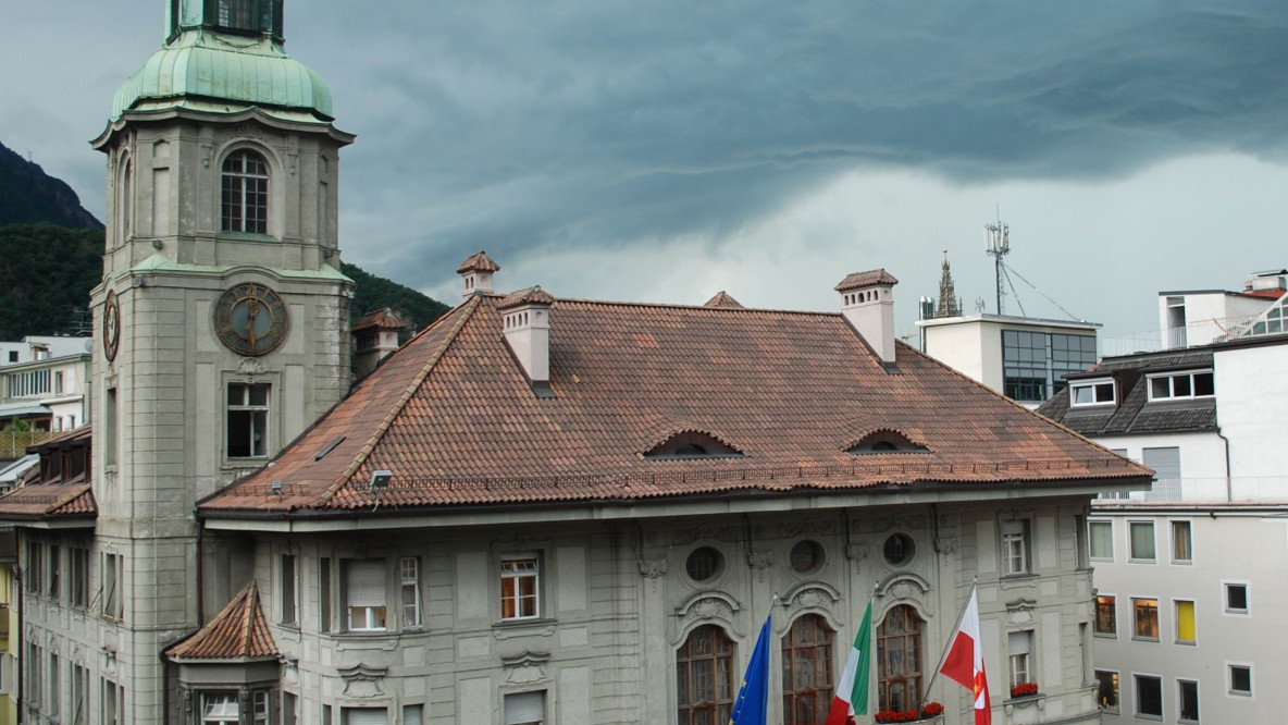 Comune, Bolzano, municipio, palazzo, piazza