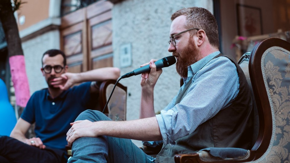 Raffaele Alberto Ventura viene intervistato da Federico Zappini (libreria due punti di Trento).