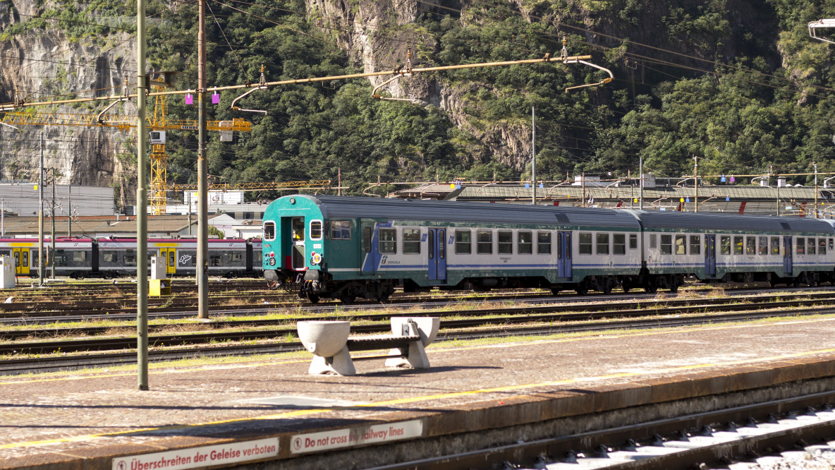 Bahnhof Bozen Gleise&Zug