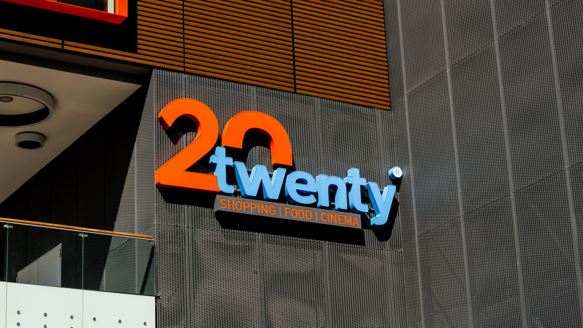 Twenty Logo