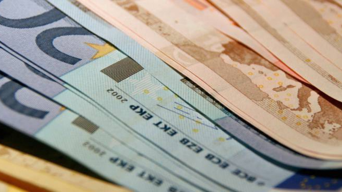 investment_plan_cash_euro_money_creditpete_flickr.jpg