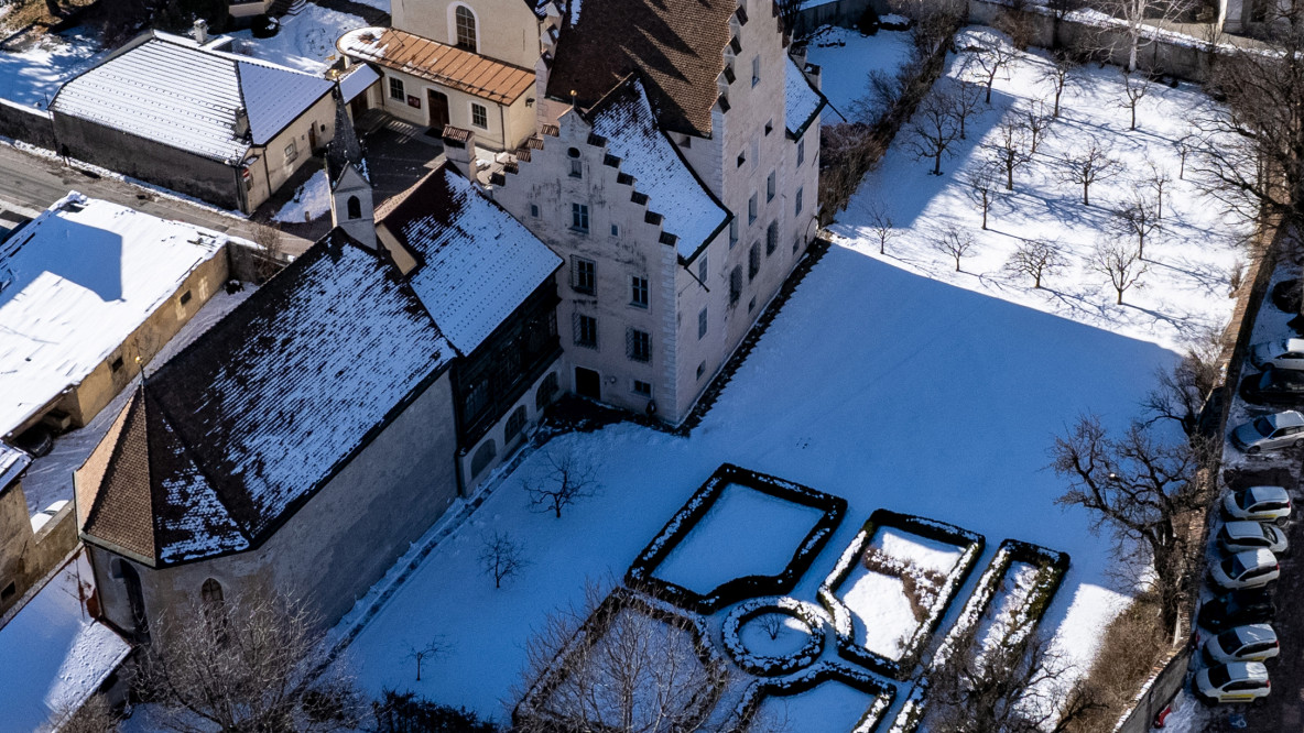 jo_chlsthurn_und_enzenberggarten10239.jpg
