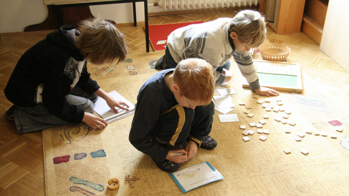 bimbi scuola bambini