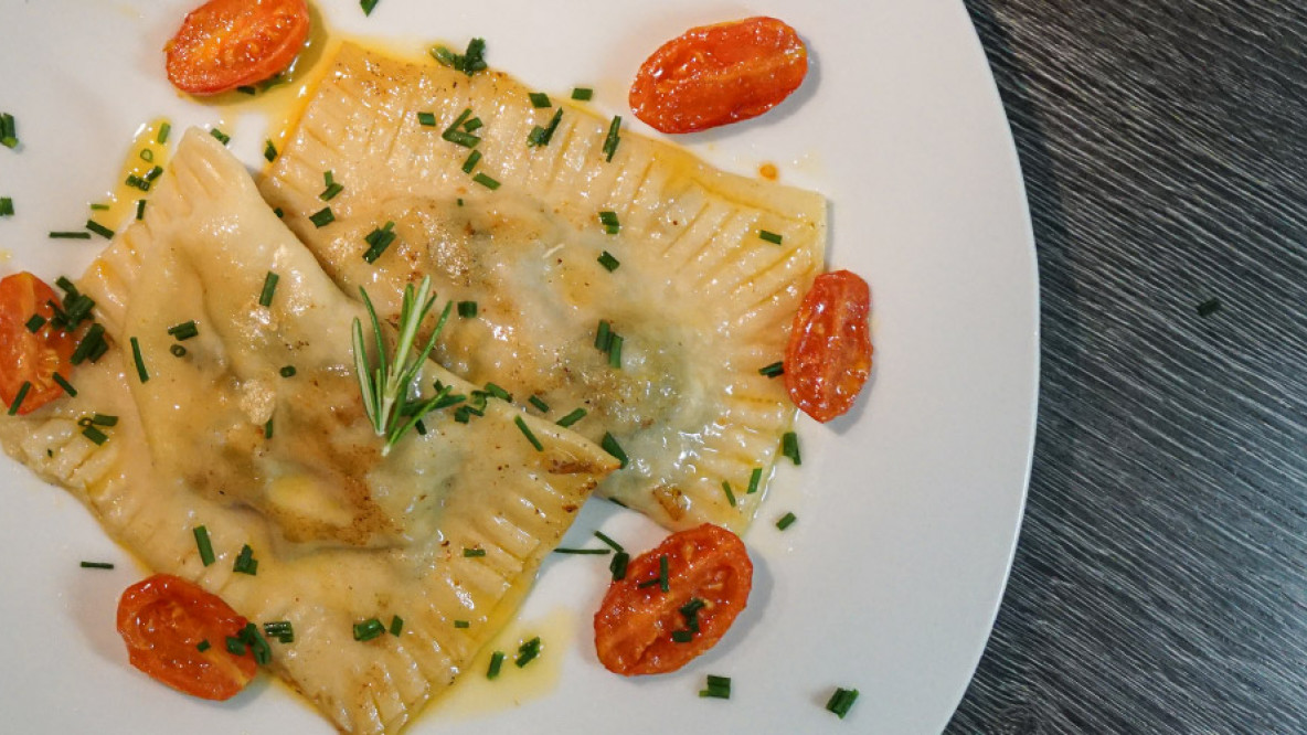 maultaschen-rezept-hauptspeise-suedtirol-schmeckt-header-1140x500-1.jpg