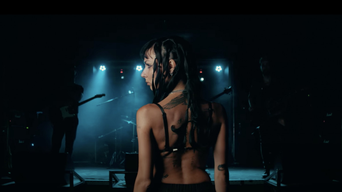 Überzeugendes Performance-Video: Onyria in „Price Of Souls".