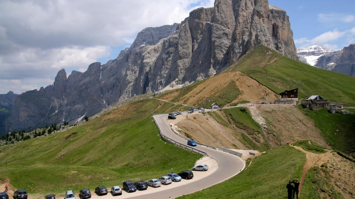 passo-sella-1_imagefullwide.jpg