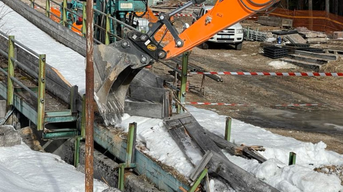 pista bob cortina demolizione