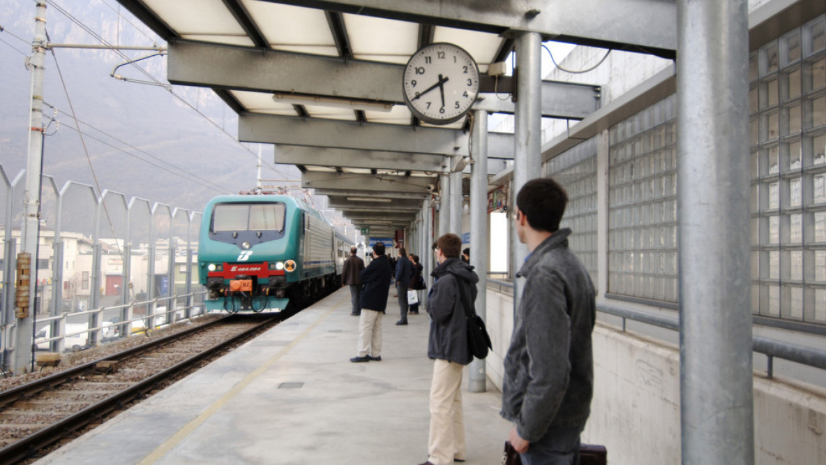 Treno, treni, sciopero, ferrovia