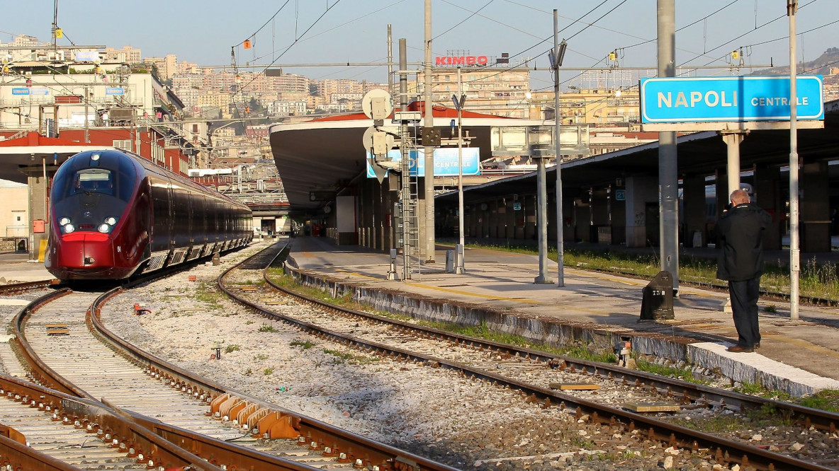 Stazione Centrale Napoli