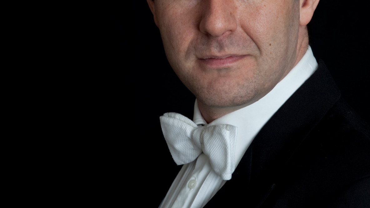 timothy-redmond-headshot.jpg