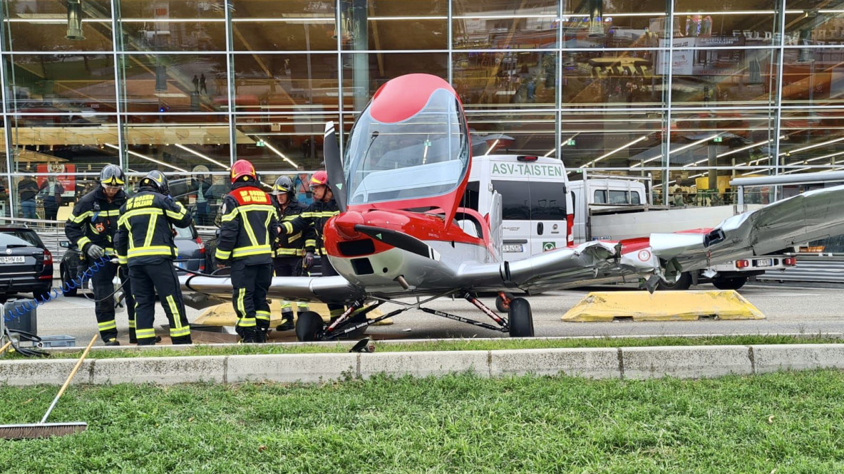 unfall_flugzeug_bozen_24.9.22.jpeg