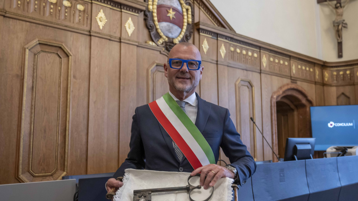Corrarati sindaco fascia tricolore