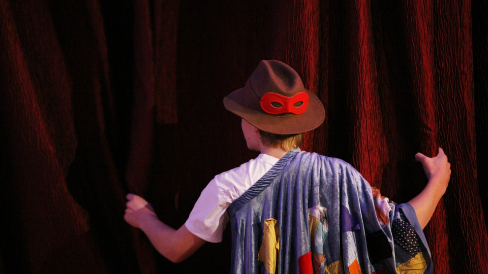 Theater, Bühne, Vorhang