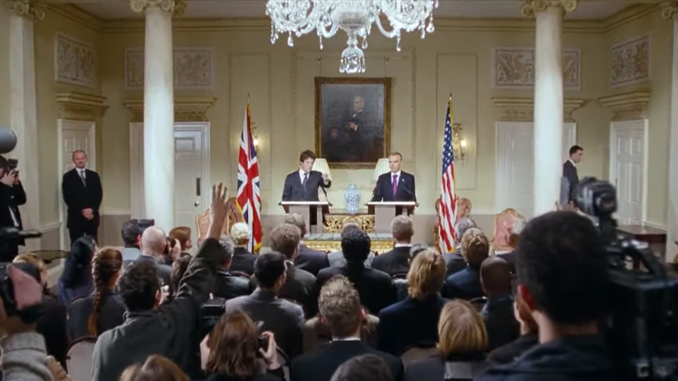 Hugh Grant als englischer Premierminister